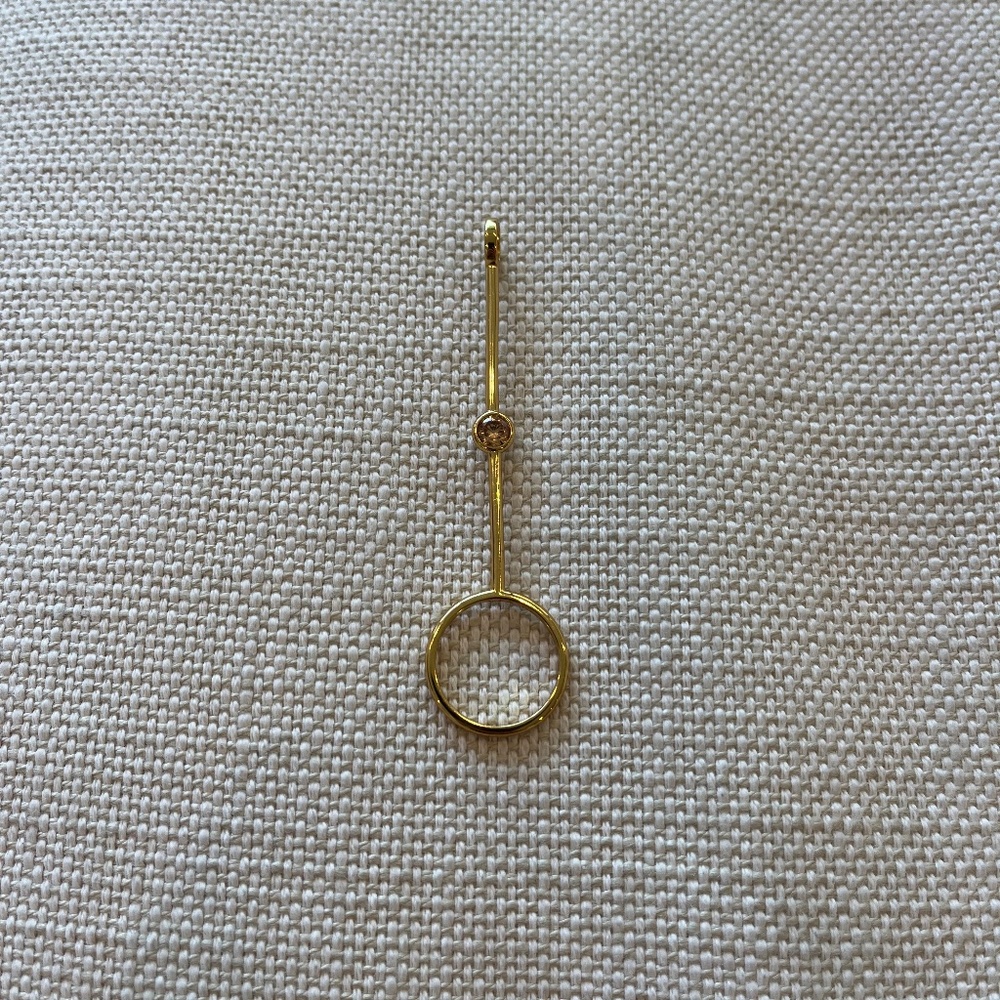 Gold plated cigarette holder (or joint holder) ring with apricot colored stone